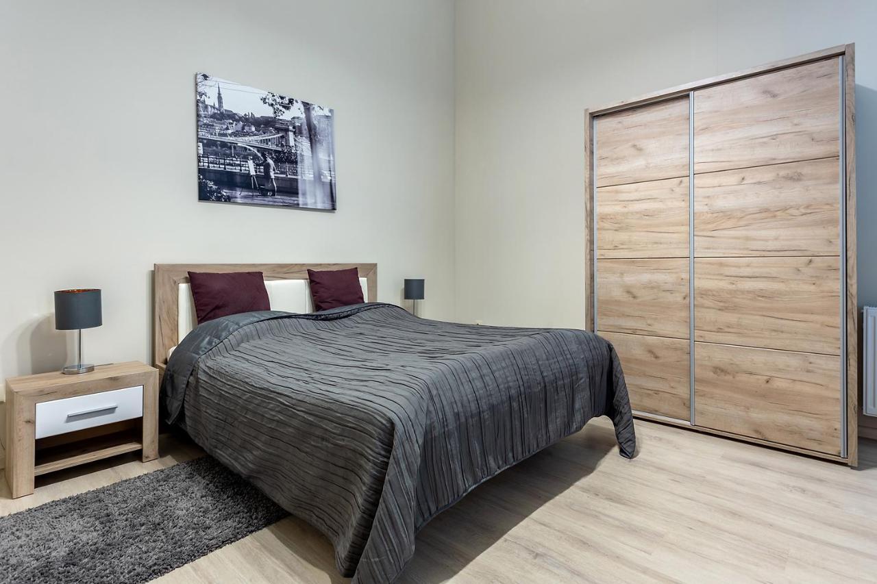 Goldcentral Akacfa Apartament Budapesta